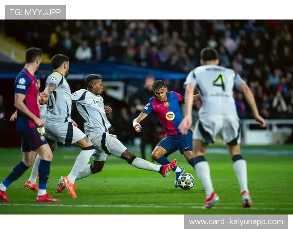 西甲巴萨替补点射建功,主场气氛炸裂